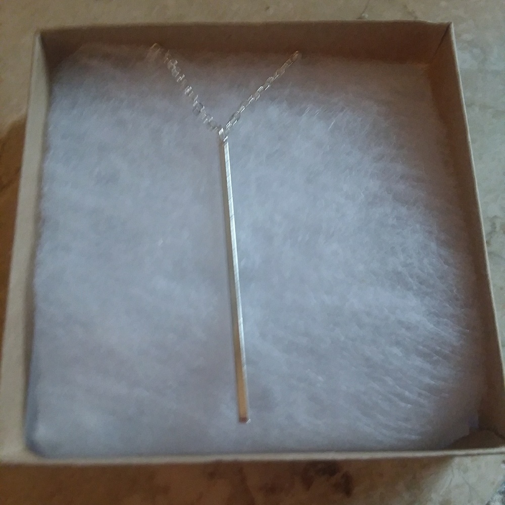 NEW Long Silver Tone Bar Necklace - Picture 2 of 3
